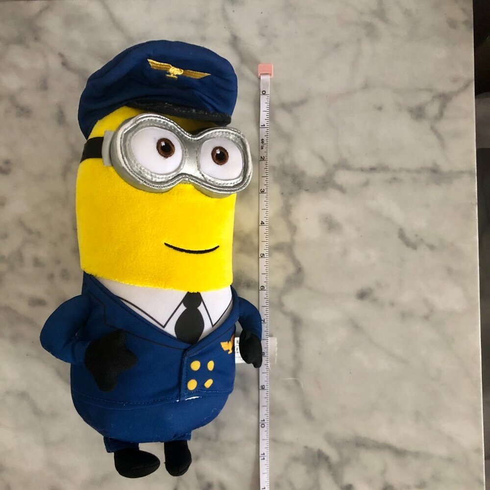 Despicable Me Pilot Kevin Minions The Rise of Gru Illumination 10" Plush Aviator - Picture 6 of 6